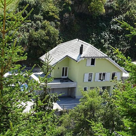 Ferienhaus Gruener Heinrich Андермат Екстериор снимка