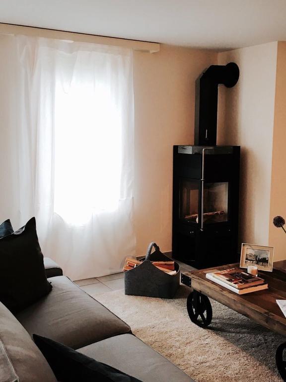 Ferienhaus Gruener Heinrich Андермат Екстериор снимка